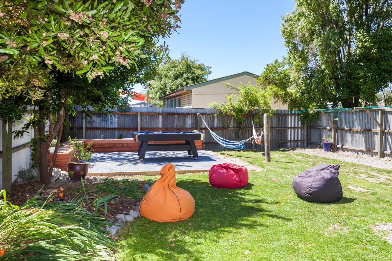 Hostel Around The World Backpackers Christchurch Exterior foto
