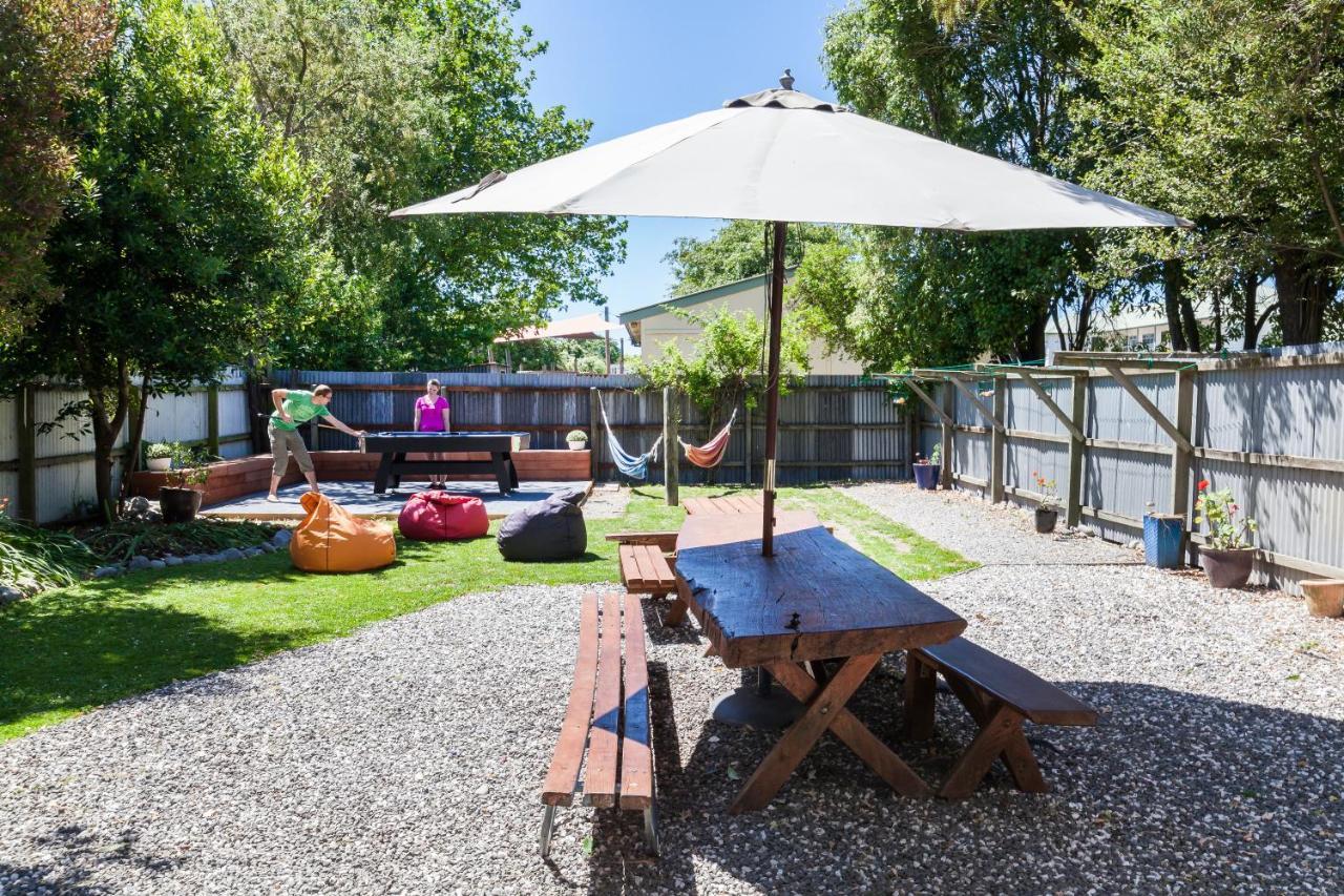 Hostel Around The World Backpackers Christchurch Exterior foto